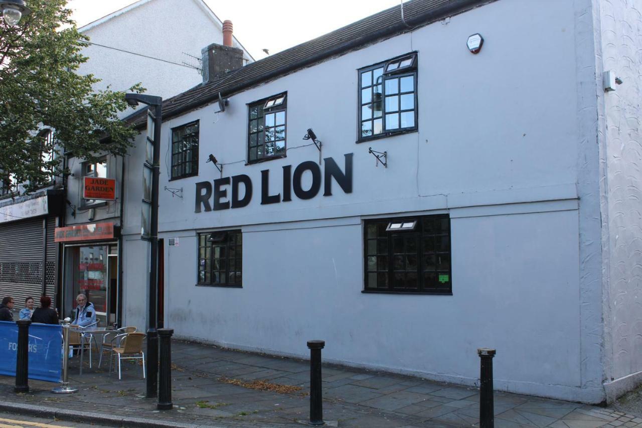 Red Lion Hotel Tredegar Exteriör bild